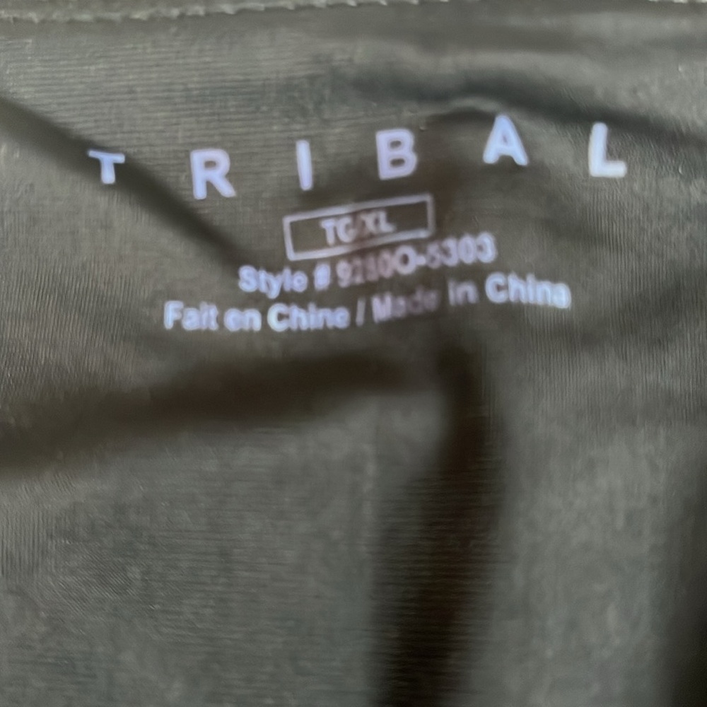 Tribal Cropped Exercise Pant - Picture 5 of 9
